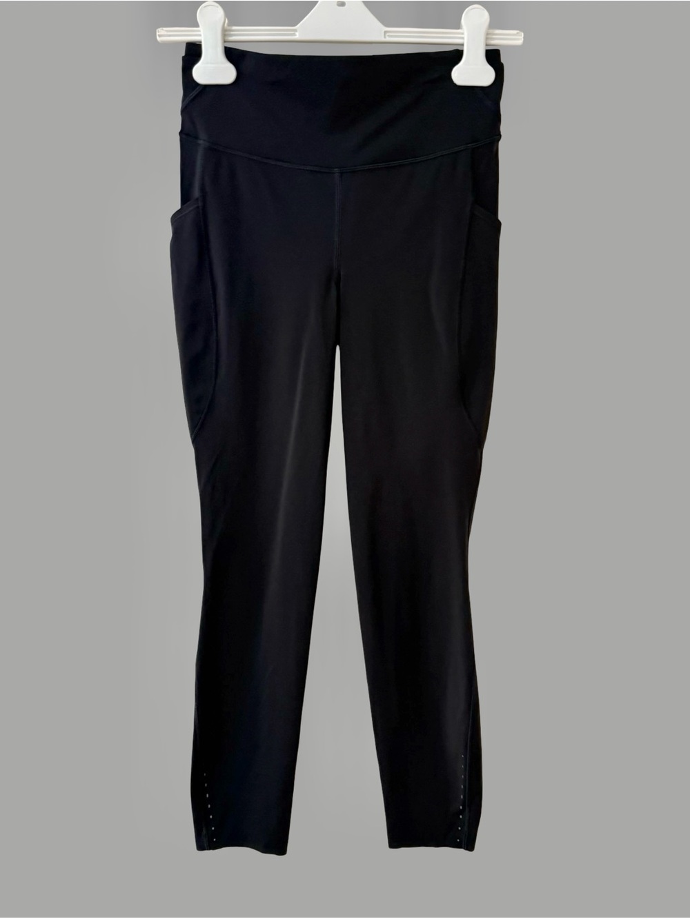 Lululemon Running Lightweight Fluorescent Lines Black Leggings US6